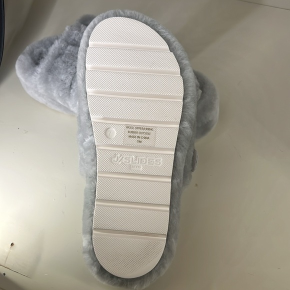 BRAND NEW J/SLIDES Brooke Grey 100% WOOL SHEARLING Platform Buckled Slides 7 - Picture 6 of 15